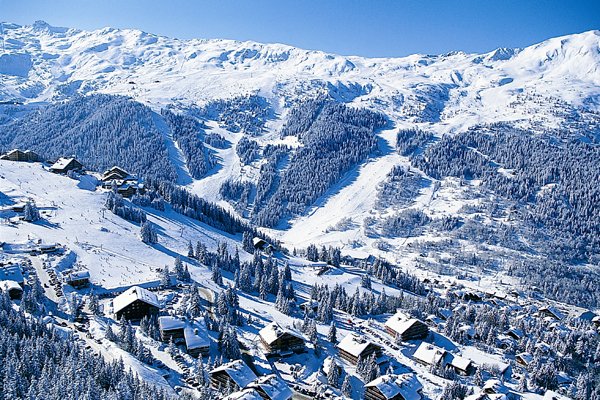 Partir faire du ski aux trois vallées dans les Alpes