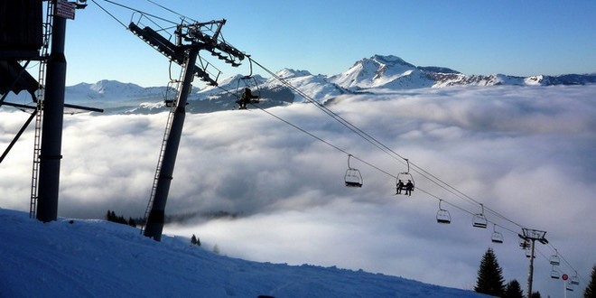 Les stations de ski les moins chères et les plus chères en France