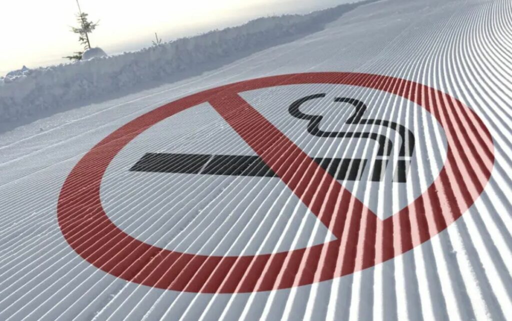 Zones fumeurs sur les pistes de ski