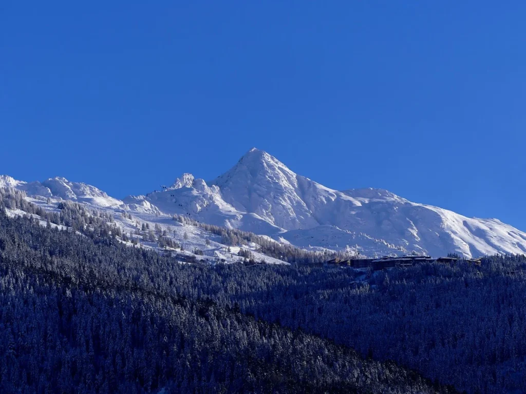 Vue de la station de ski Arc 1800