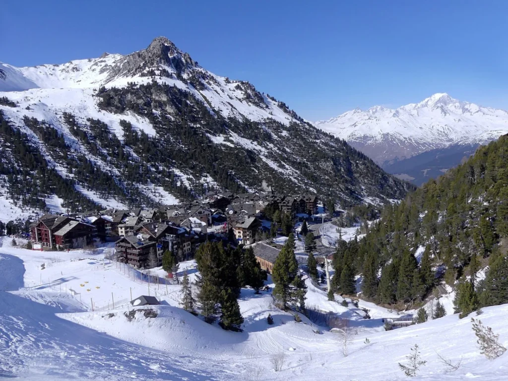 Vue de la station de ski Arc 1950