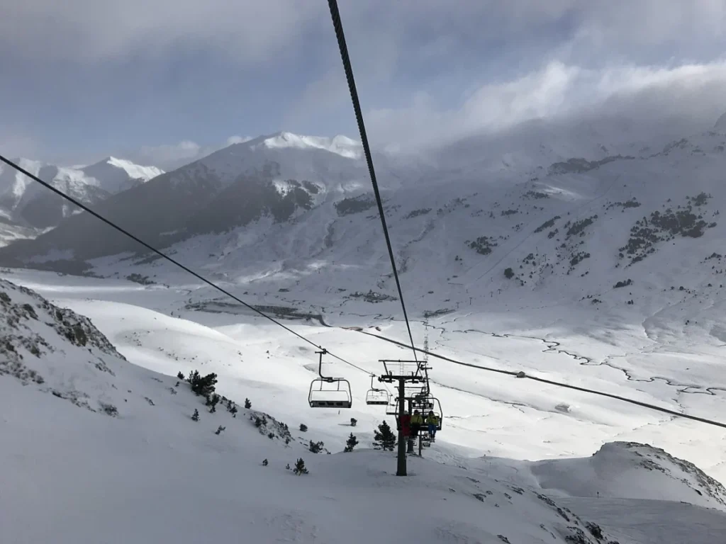 Vue de la station de ski Baqueira Beret